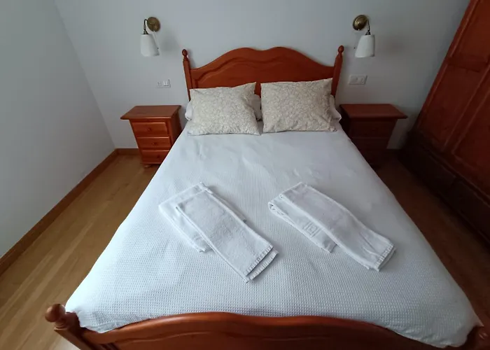 Inmocyma Pico Posets * Benasque